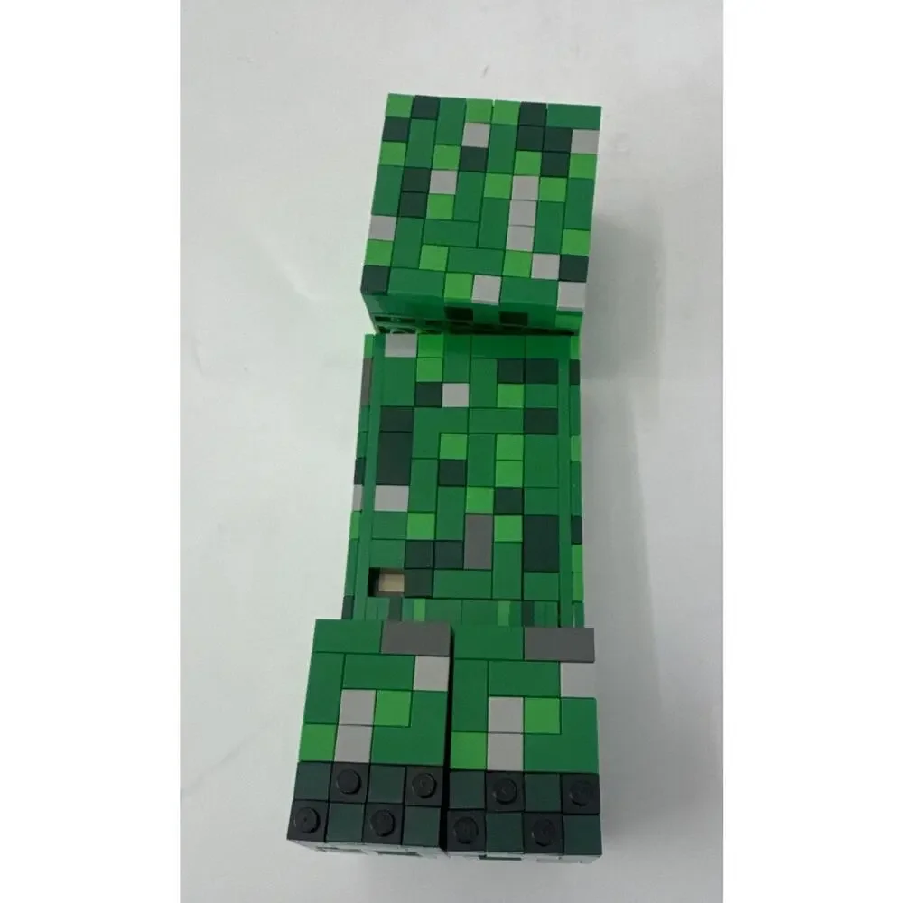 Lego Minecraft Set The Creeper Posable Building Toy